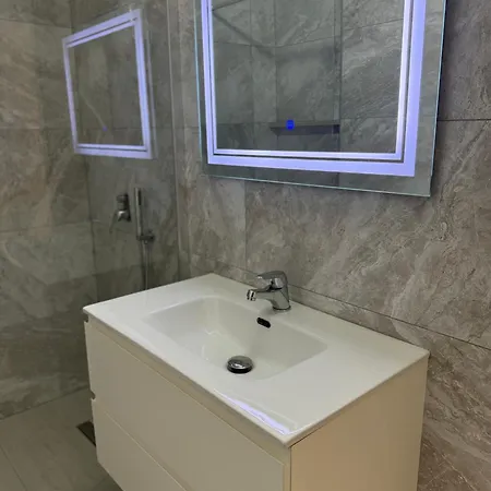 Bestview Lungomare Vlorë